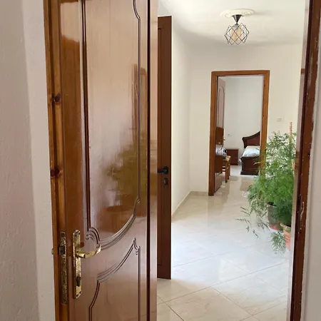 Villa Skylar Family Udenisht